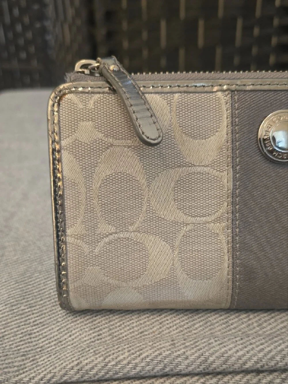 Coach Vintage Heritage Signature Stripe Accordion Zip Wallet, Y2k, Clean